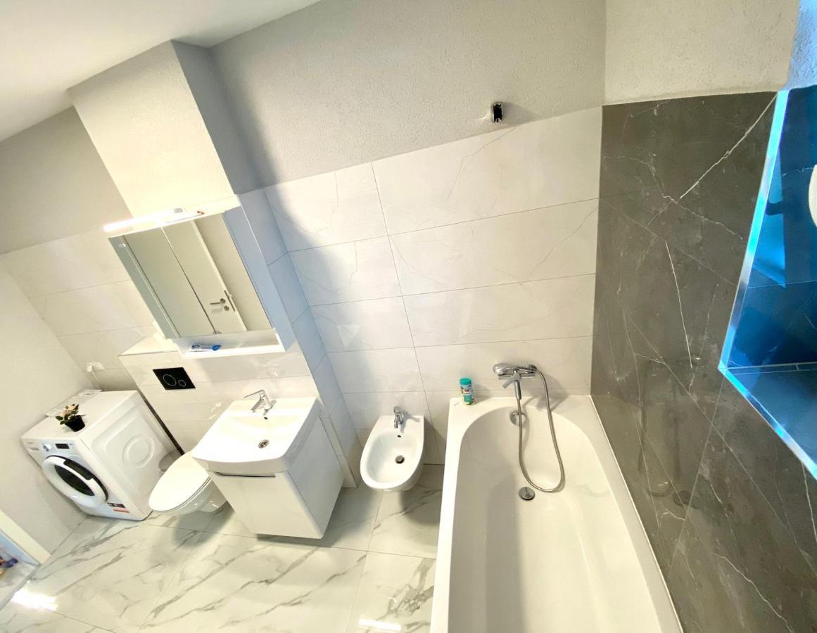 Hunyadi Luxury Kogalniceanu ซีบิว ภายนอก รูปภาพ